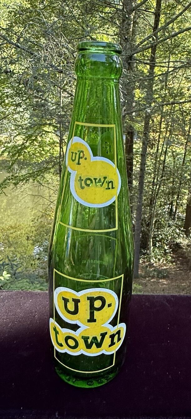 RARE 1940’s Up-town soda 12 oz. bottle, green EUC No City or State
